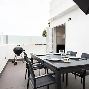 Homelike Stunning Sea Front House El Poris Ferienhaus Poris de Abona
